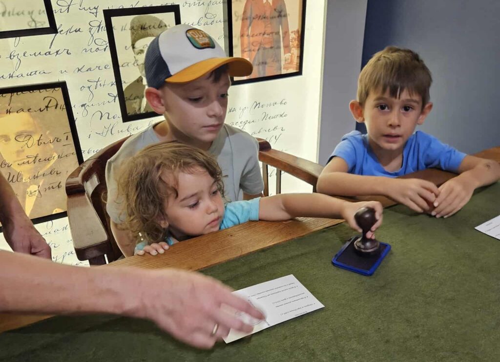 544624620 1208719074396772 3994505849784357567 n – Копие