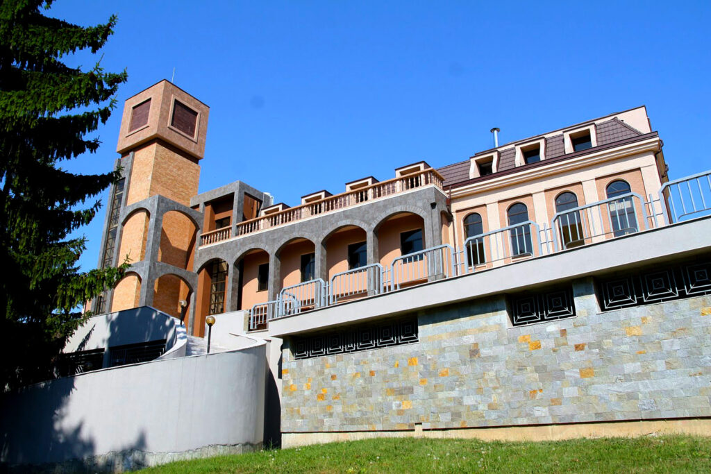 Народно читалище "Св. Св. Кирил и Методий 1882"